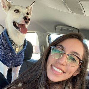 Meet your Posher, Emily